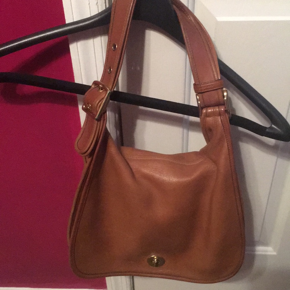 LEATHER HANDBAG ❤️Caramel ❤️ COACH